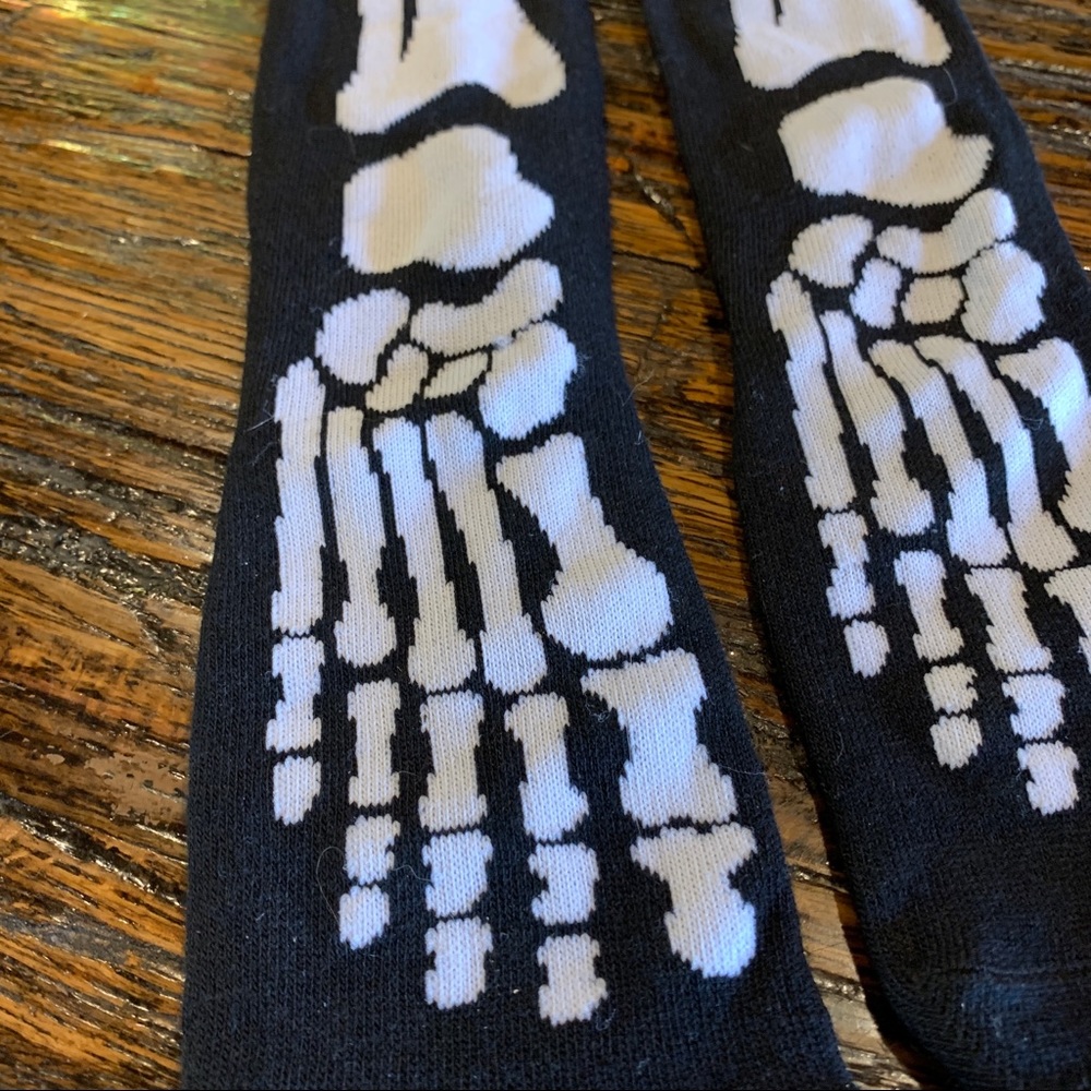 Skeleton Socks Bones Tibia Fibia Black Halloween Costume Cosplay - Picture 2 of 8